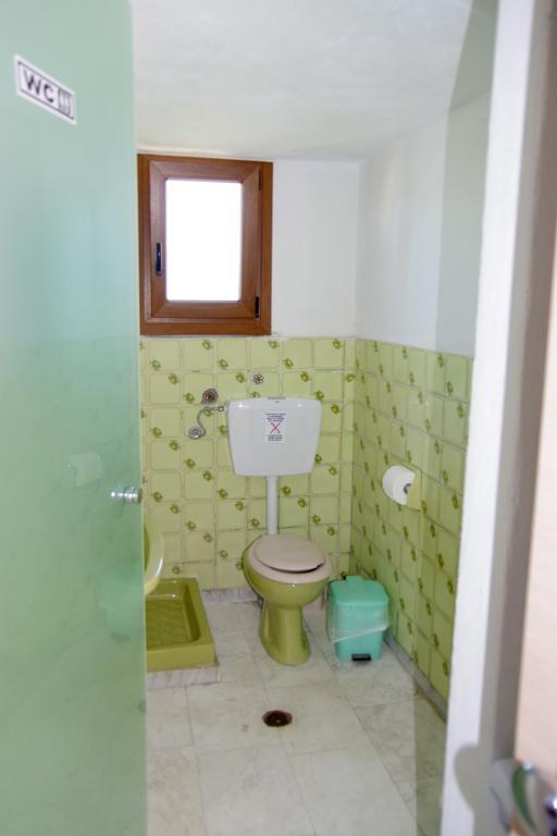 Athina Hotel Koinira Bagian luar foto